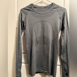 Lululemon swiftly tech long sleeve